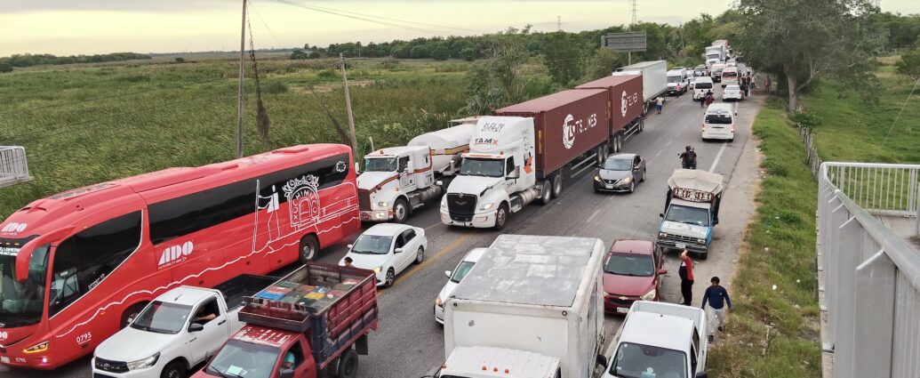 Bloqueo en la Villahermosa-Frontera desploma ocupación hotelera en Frontera