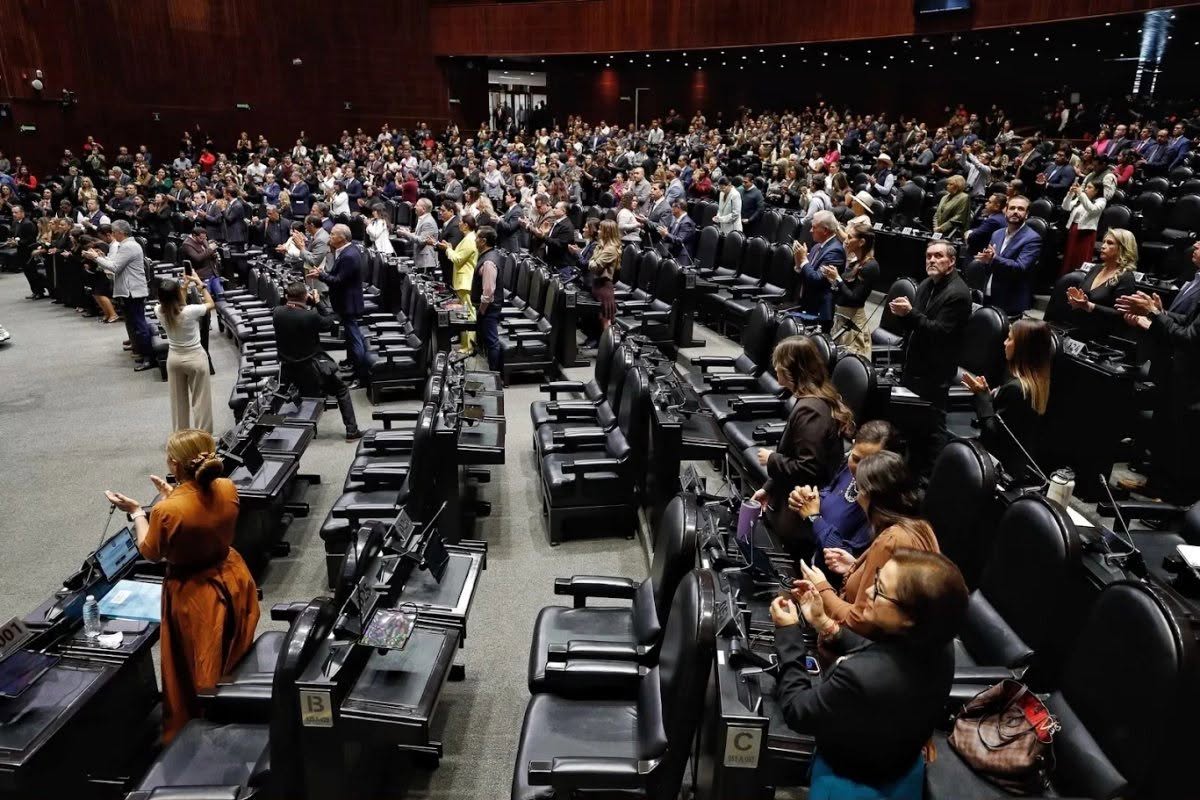 Morena anticipa recorte al presupuesto solicitado por el INE para 2027