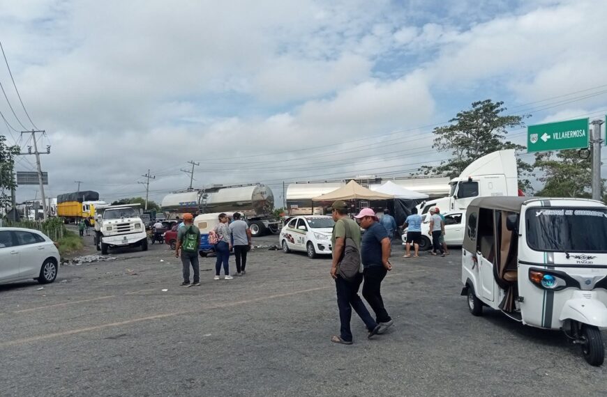 Acusan intereses políticos detrás de nuevo bloqueo en la Villahermosa-Frontera…