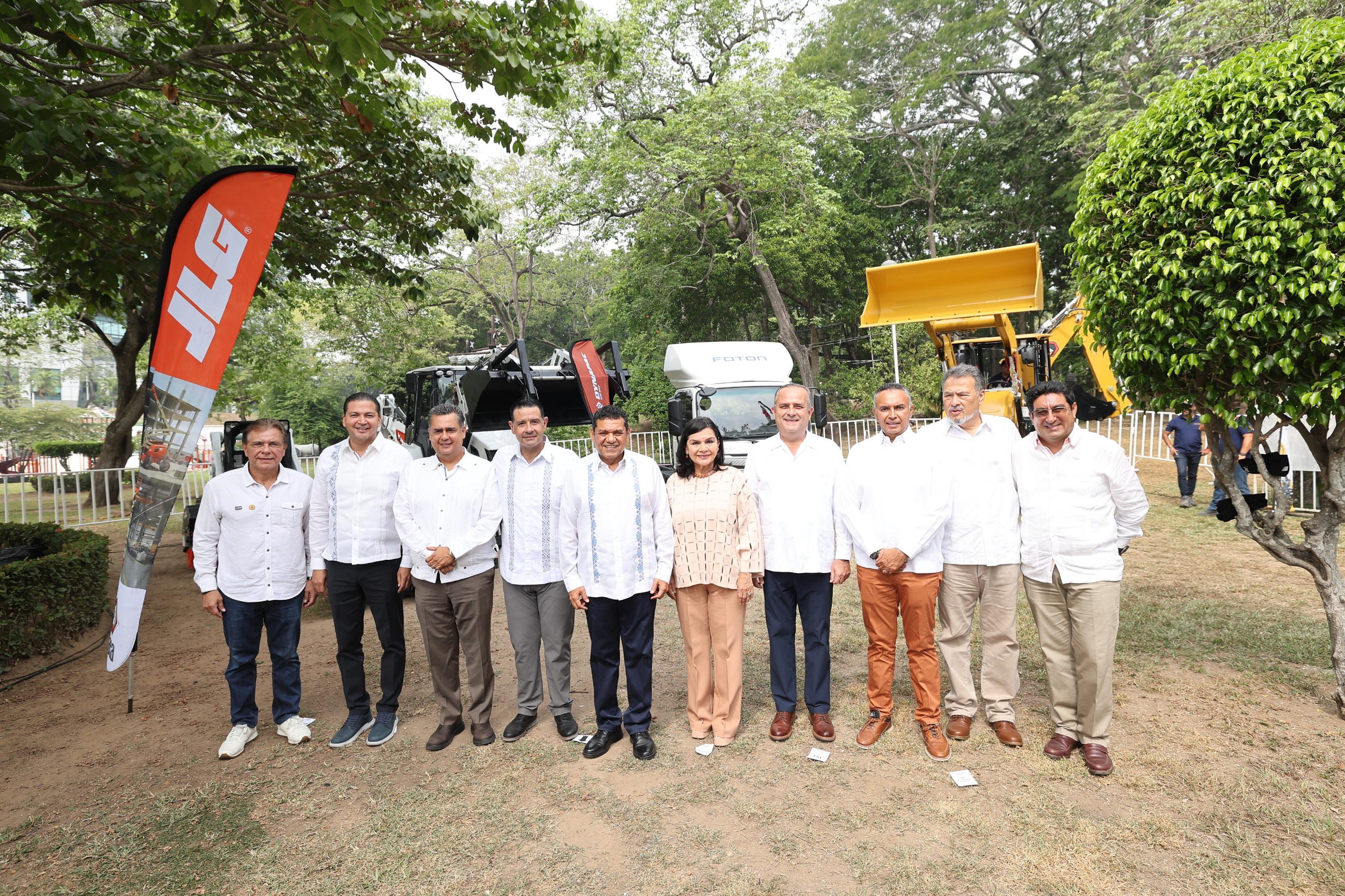 Javier May inaugura la 3ra. Expo Construcción Tabasco 2026…