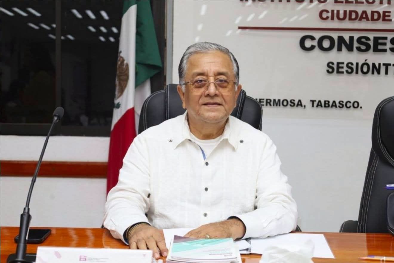 Renuncia Jorge Zavala al IEPCT tras crisis por video de aspirante de Morena