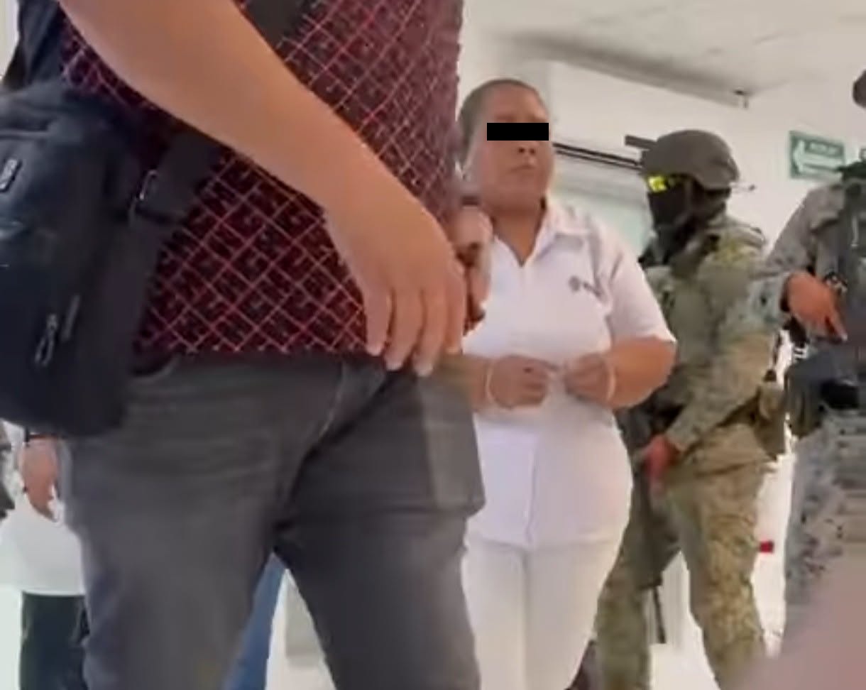 Detienen a enfermera dentro del Hospital Juan Puig Palacios; ISSET aclara que caso no está relacionado con su trabajo