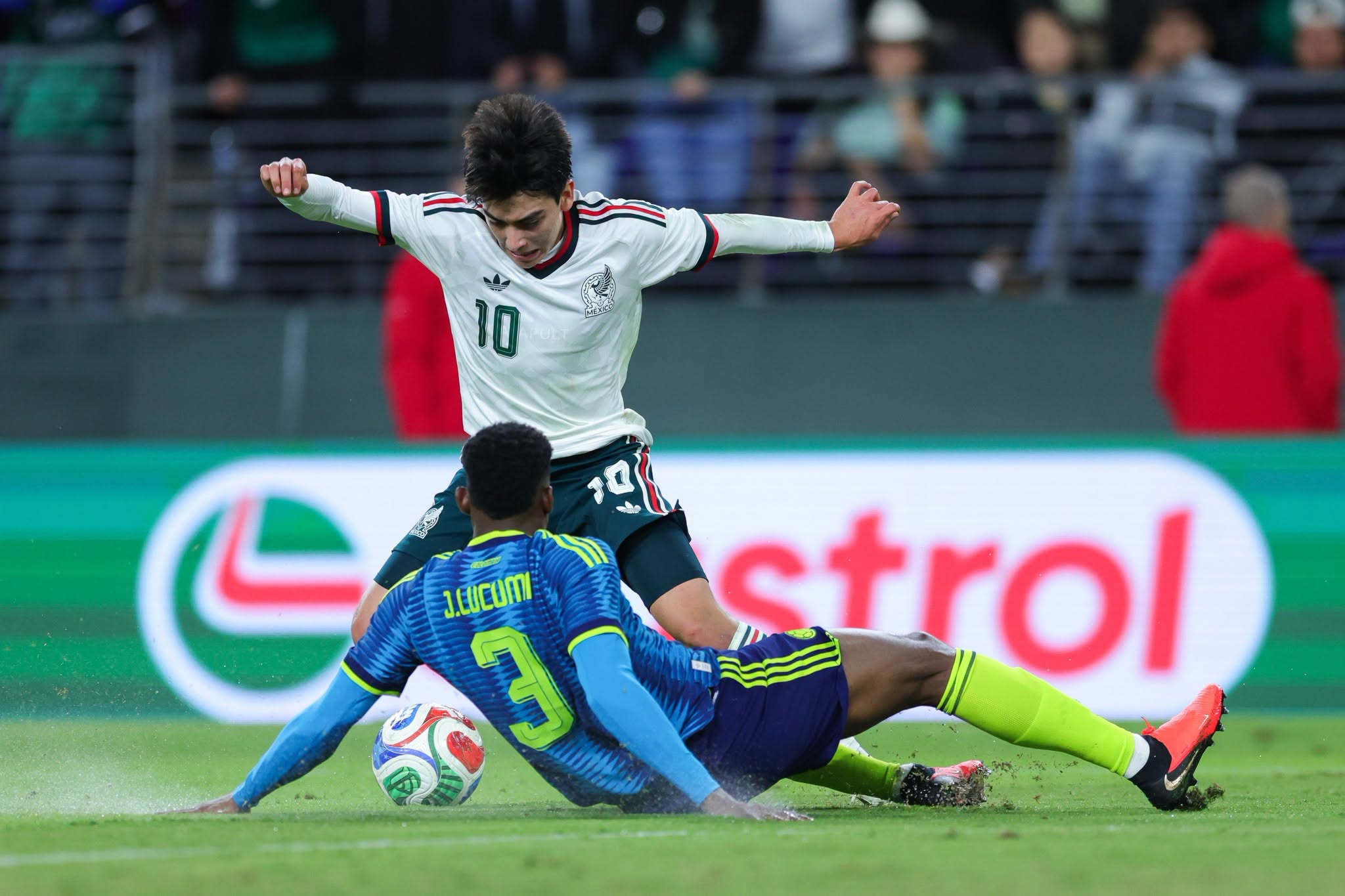 Gilberto Mora rescata al Tri en el debut de Rafael Márquez ante Colombia