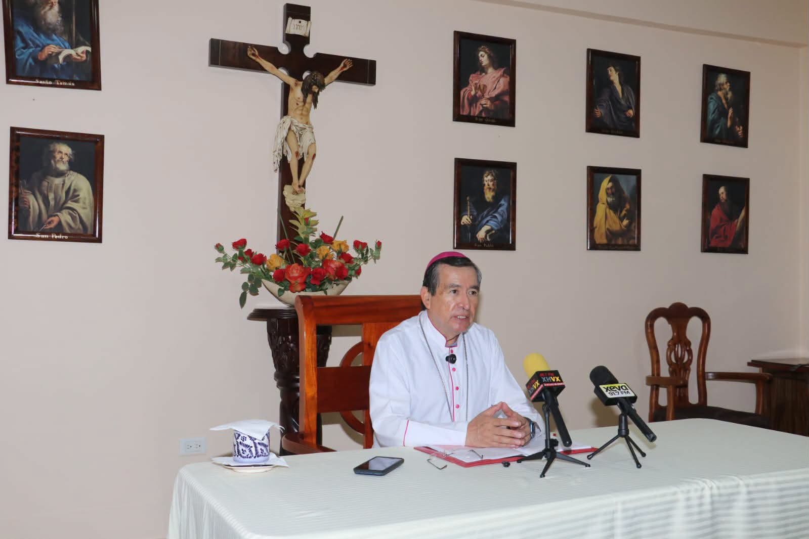Obispo de Tabasco exige concluir obras contra inundaciones y esclarecer contaminación por hidrocarburos