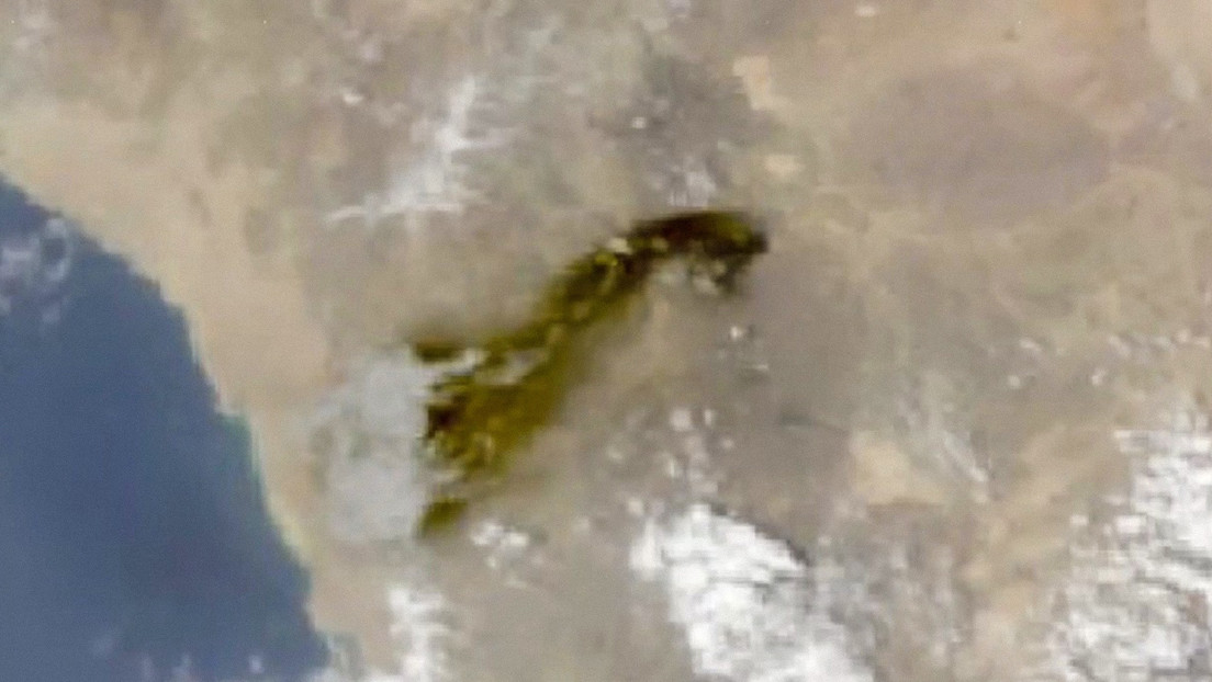 Trump señala a Irán como probable responsable de ataques contra oleoducto saudí