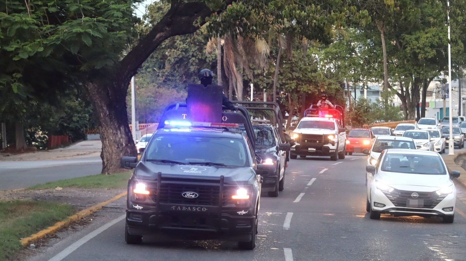 FIRT-Olmeca reporta 14 detenidos y decomiso de combustible, armas y narcóticos en Tabasco…