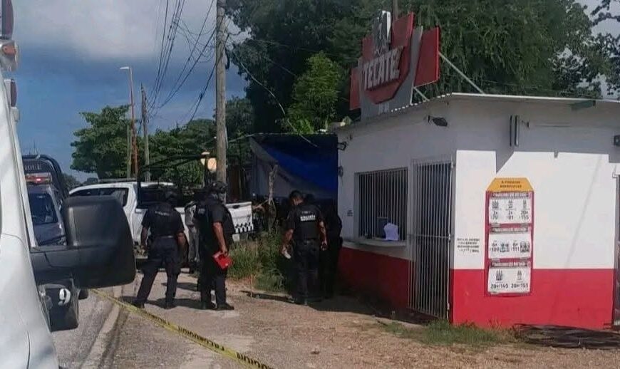 Asesinan a balazos a dos jóvenes en un depósito de cerveza en Emiliano Zapata