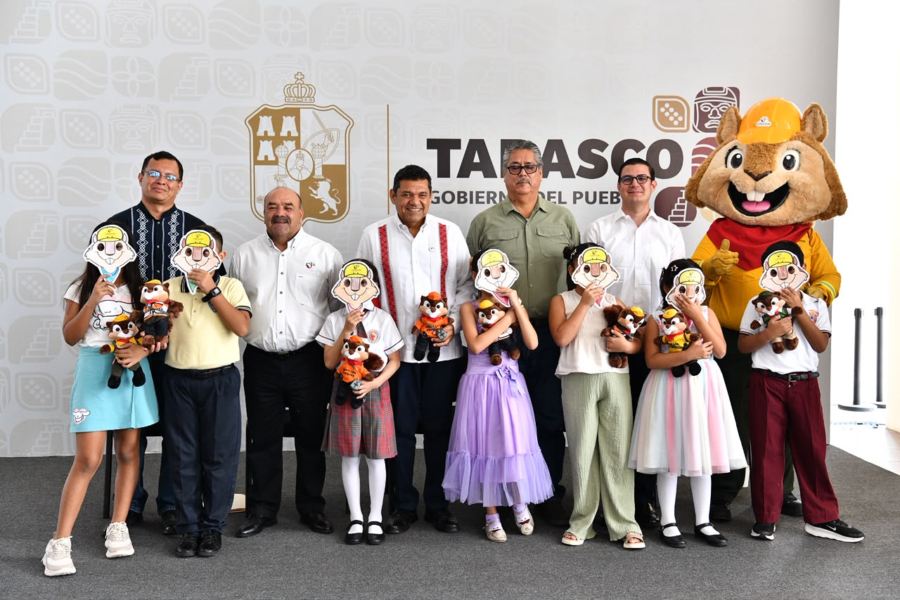 Premian a niñas y niños ganadores de ‘Vamos a Pintar un Árbol’ en Tabasco