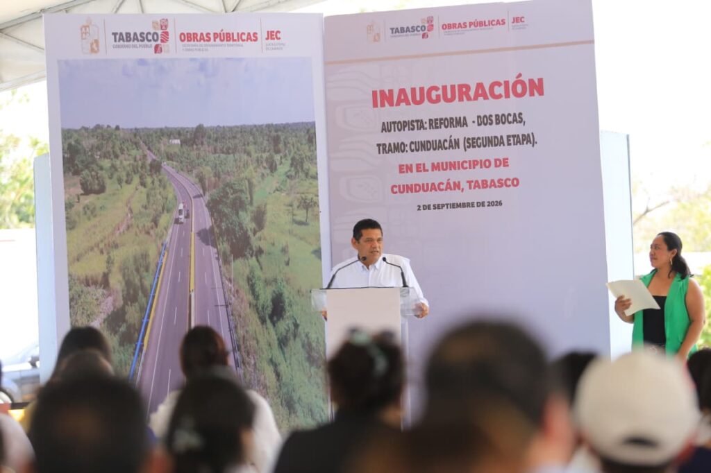 Javier May entrega tramo Cunduacán-Comalcalco de la modernizada vía corta Reforma-Dos Bocas…