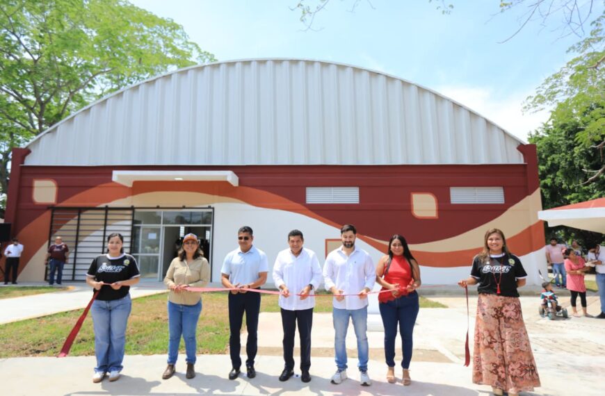 Javier May inaugura en Nacajuca infraestructura deportiva y subestación eléctrica…