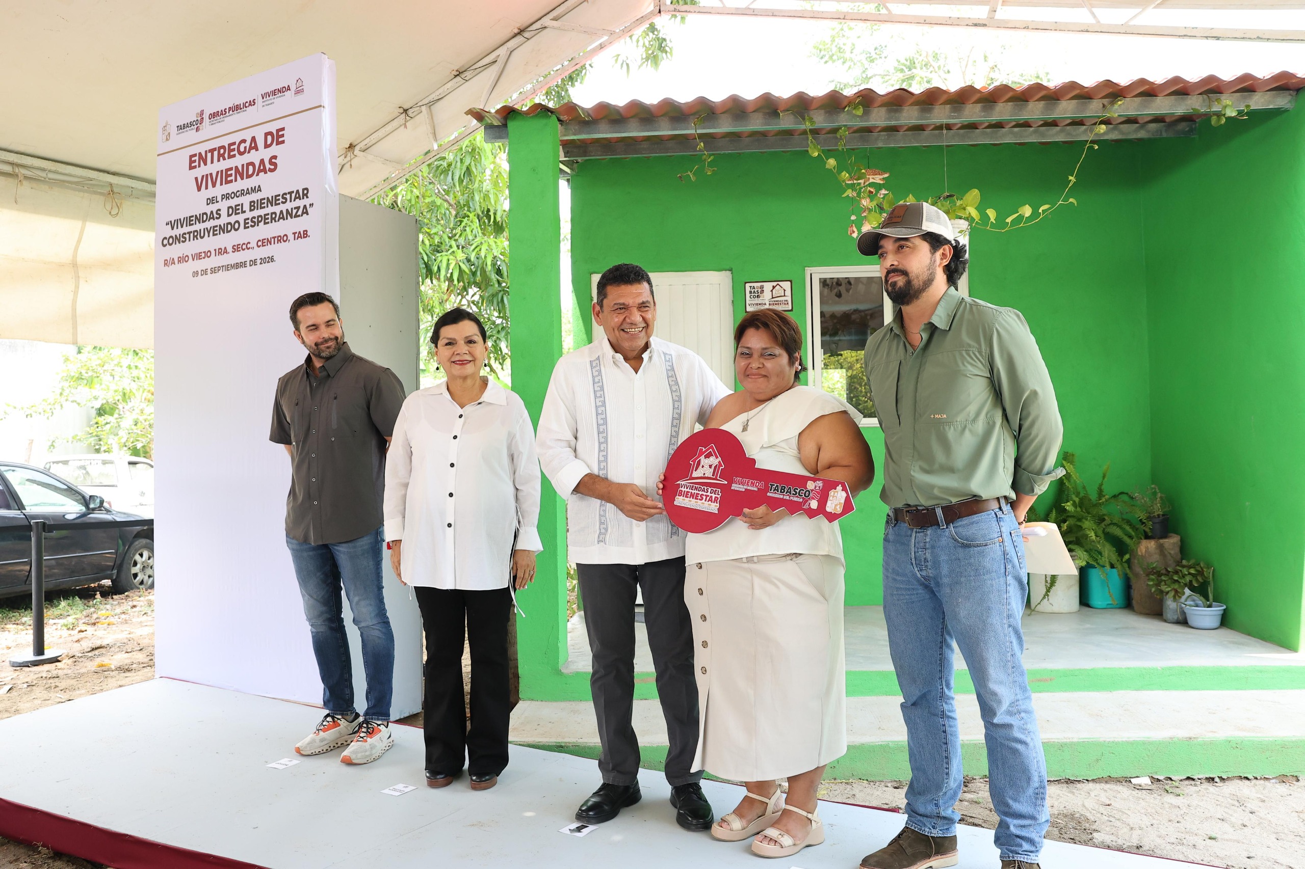 Entrega Javier May 30 Viviendas del Bienestar a familias de Centro…