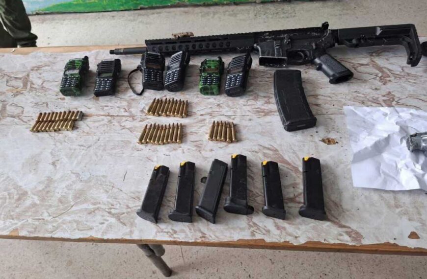 Sentencian a cuatro años de prisión a hombre por portar arma de uso exclusivo militar en Tabasco
