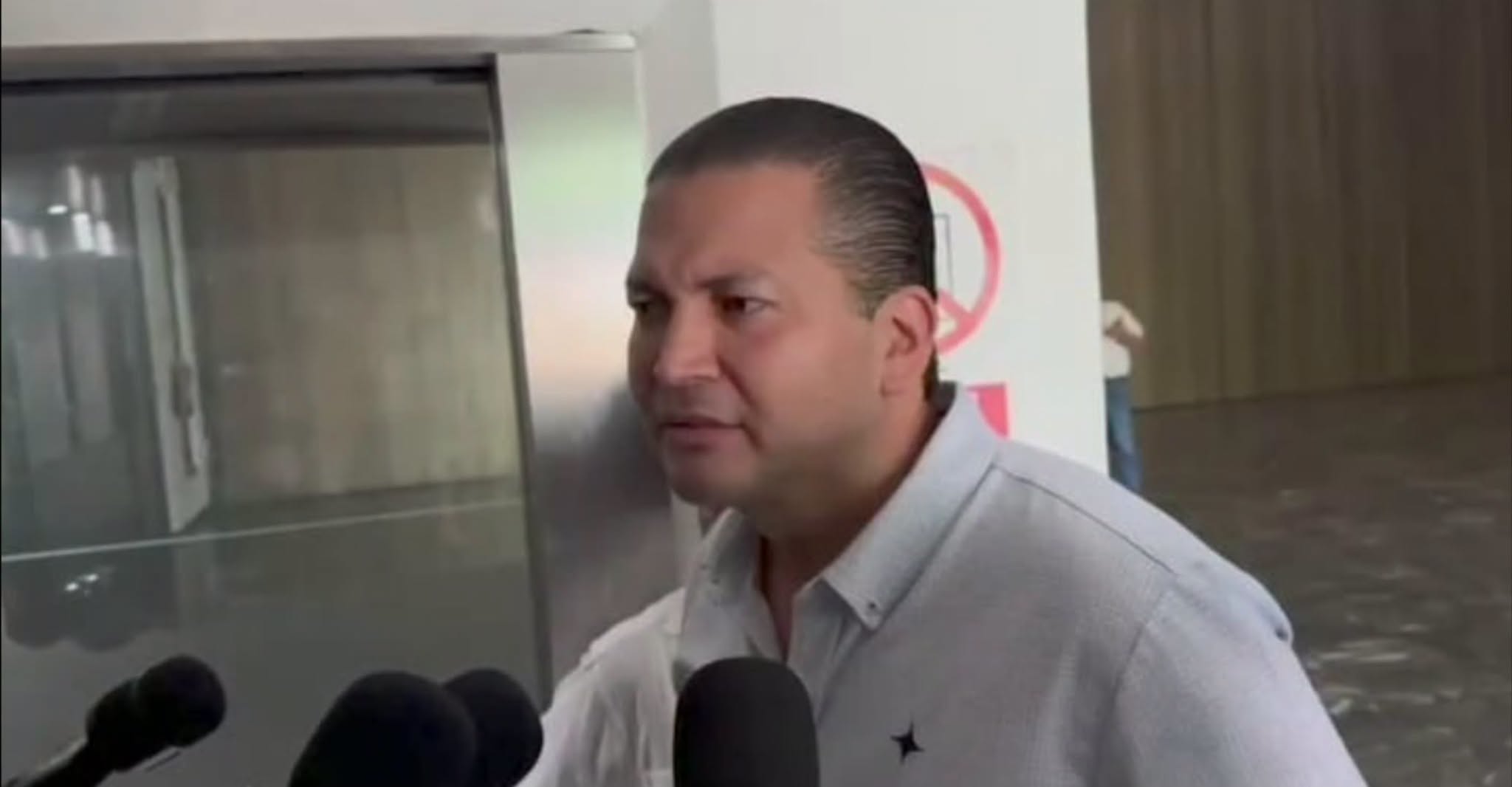 Bracamonte pide al IEPCT trabajar rumbo a las elecciones; exige esclarecer muerte de joven atropellado