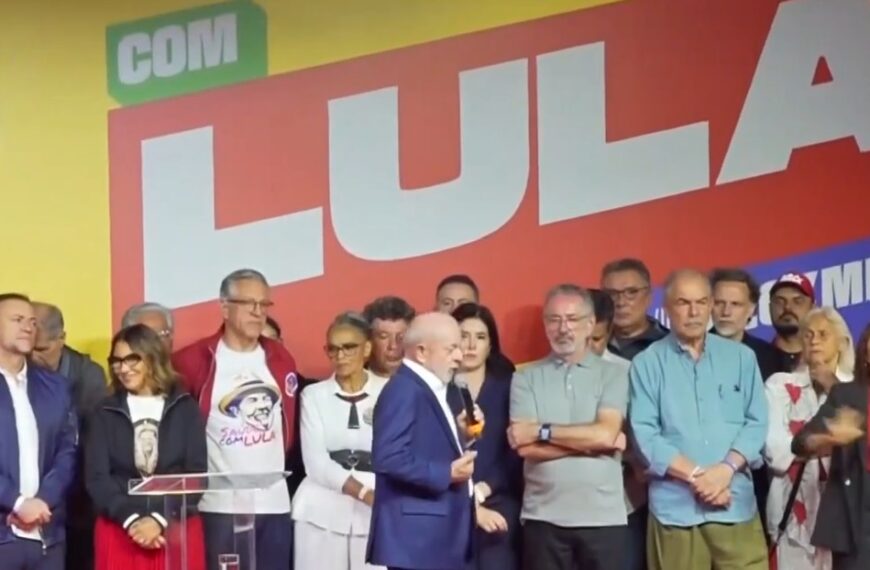 Lula promete remontar en segunda vuelta presidencial de Brasil frente a Flávio Bolsonaro