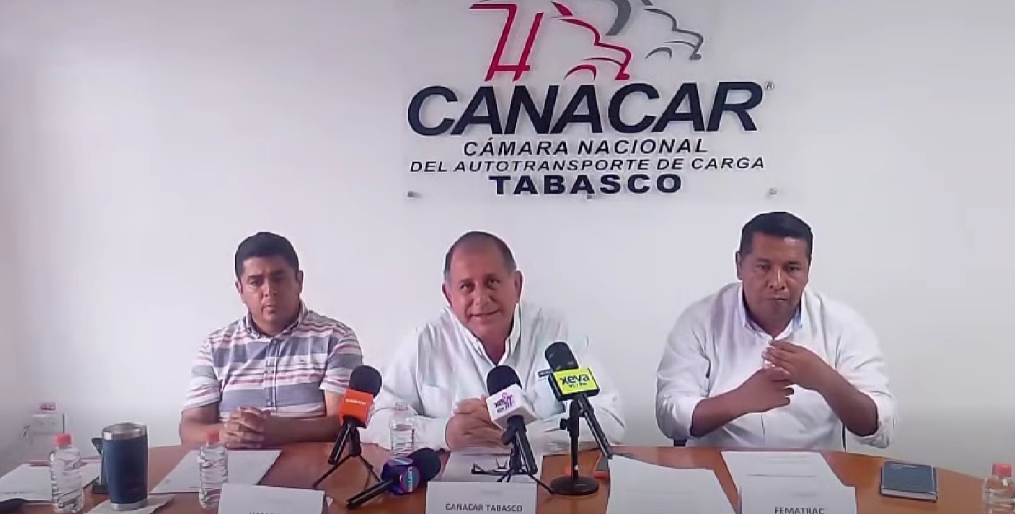 Transportistas anuncian paro nacional indefinido; en Tabasco marcharán 100 unidades
