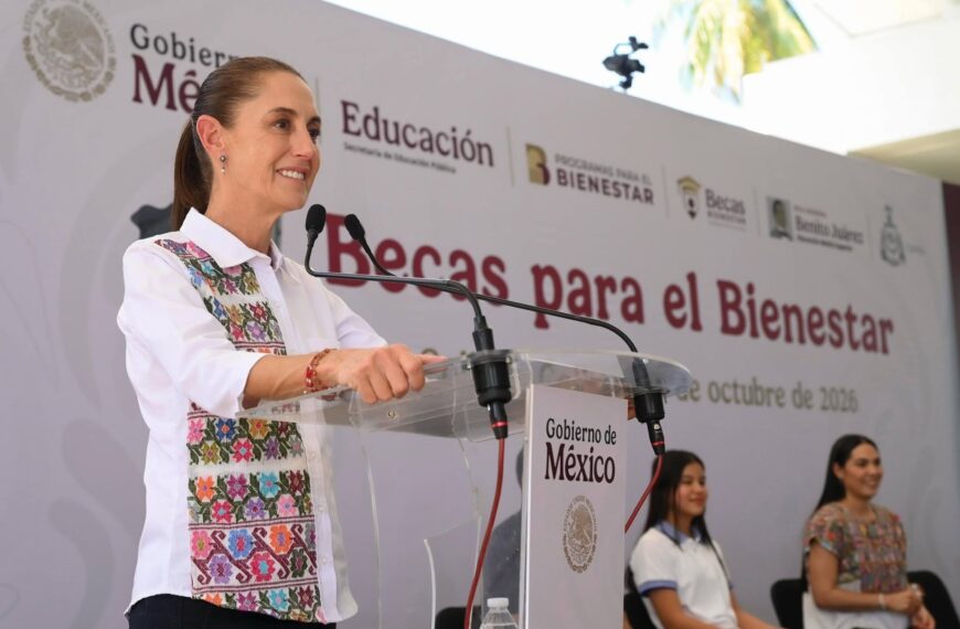 Sheinbaum alerta sobre riesgos del uso excesivo de redes sociales en jóvenes