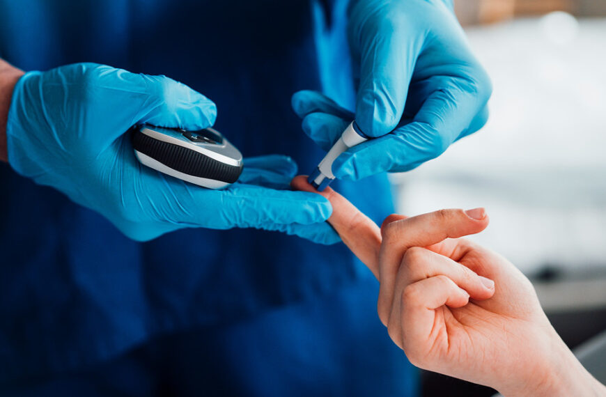 Prediabetes puede avanzar sin síntomas; especialistas recomiendan revisar la glucosa