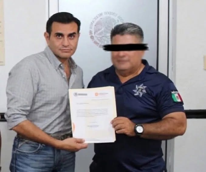 Detienen al director de Seguridad Pública de Emiliano Zapata durante cateos en Tabasco