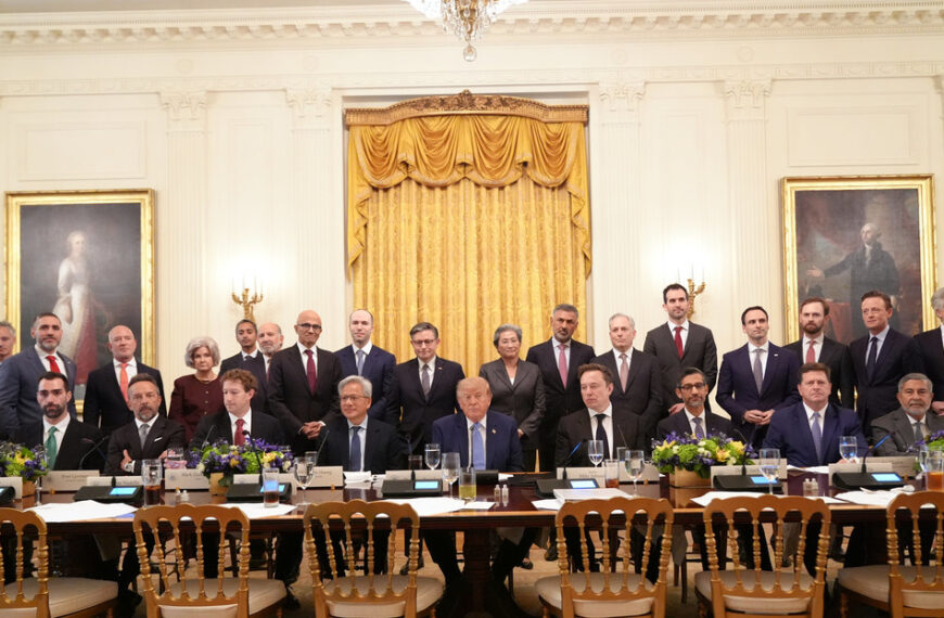 Magnates tecnológicos discrepan sobre los riesgos de la inteligencia artificial en reunión con Trump