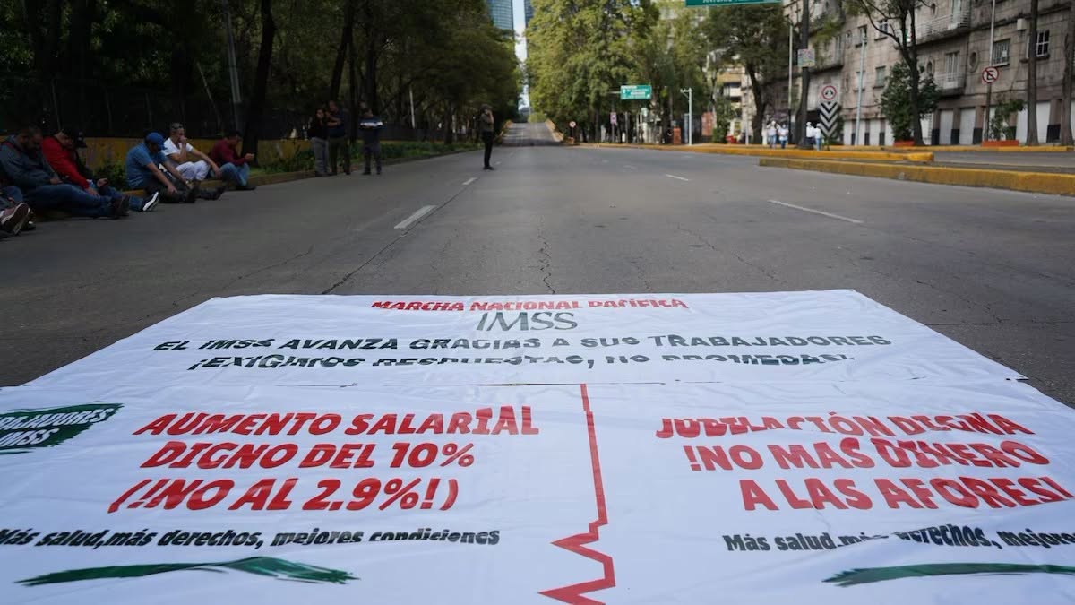 Dirigente sindical del IMSS llama al diálogo tras bloqueos y descarta represalias