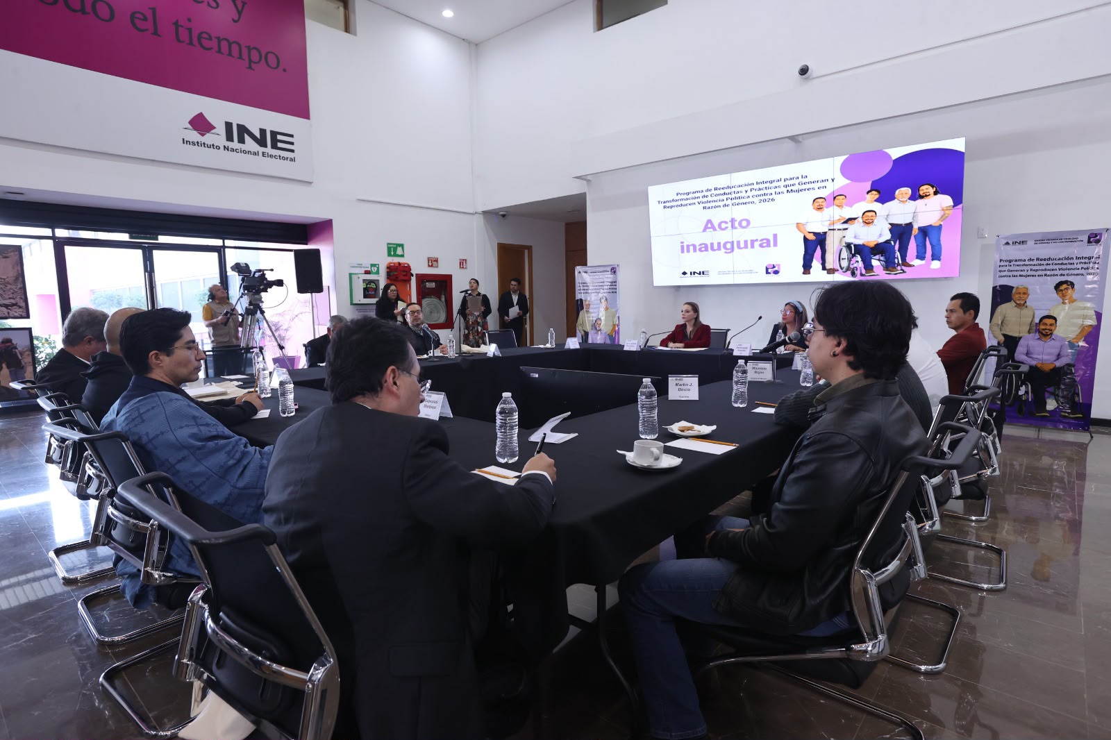 INE fija reglas de paridad: partidos deberán postular mujeres en al menos nueve gubernaturas en&hellip;