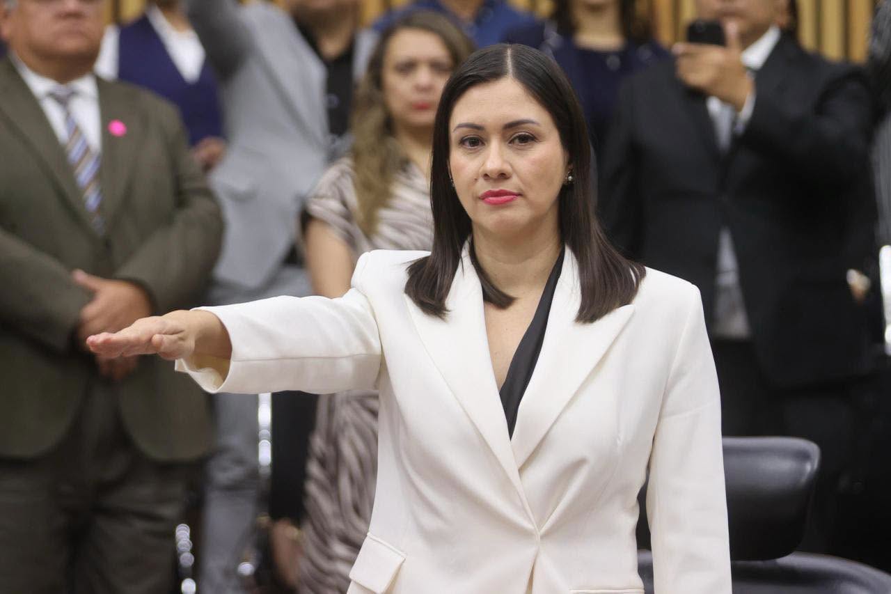Blanca Yassahara Cruz asume presidencia provisional del INE en medio de crisis institucional