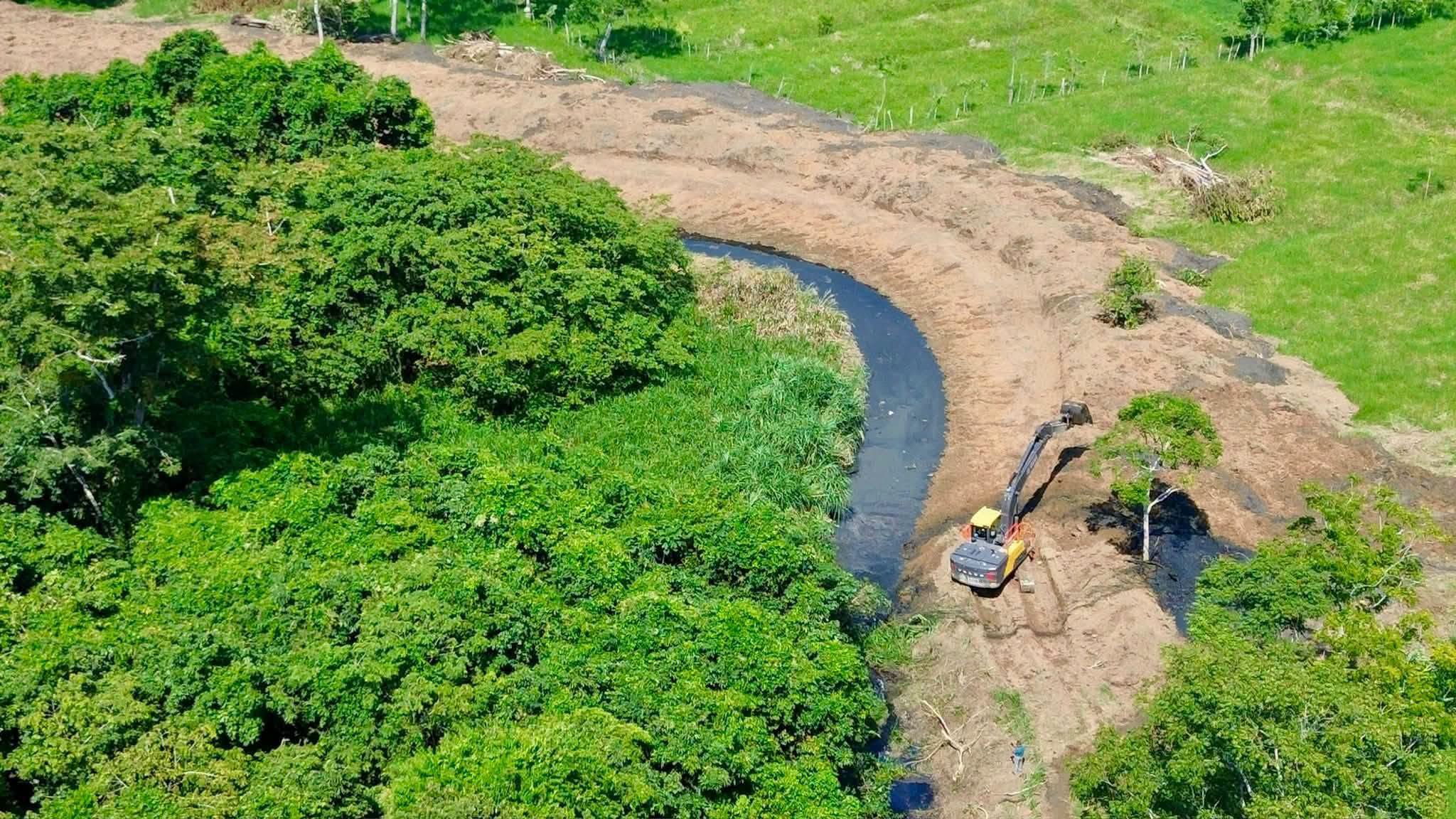 Refuerzan bordo del malecón de Jalapa para reducir riesgos de inundaciones