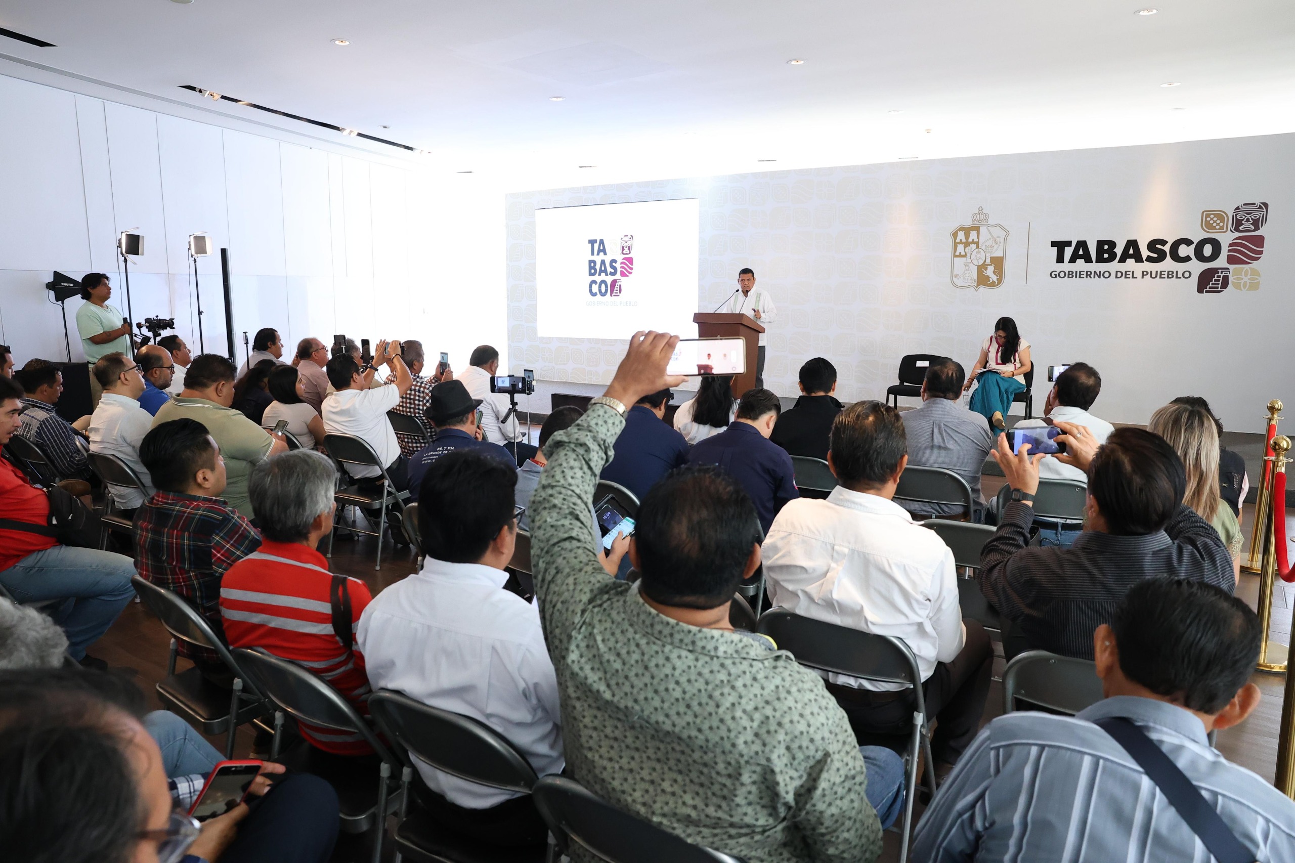 Gobierno de Tabasco reforzará trabajo en territorio para atender a la población