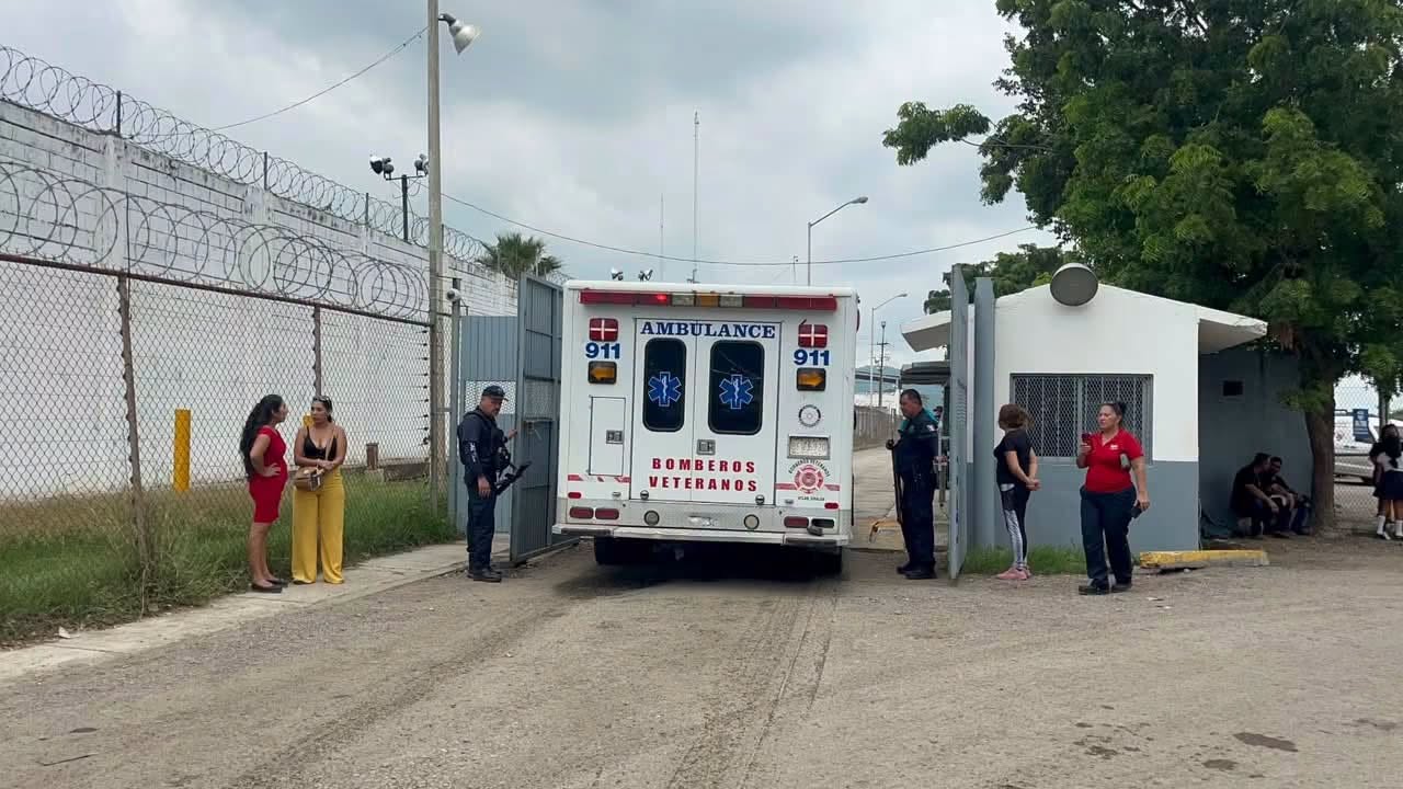 Riña y balacera en penal de Mazatlán deja 10 muertos y 16 heridos