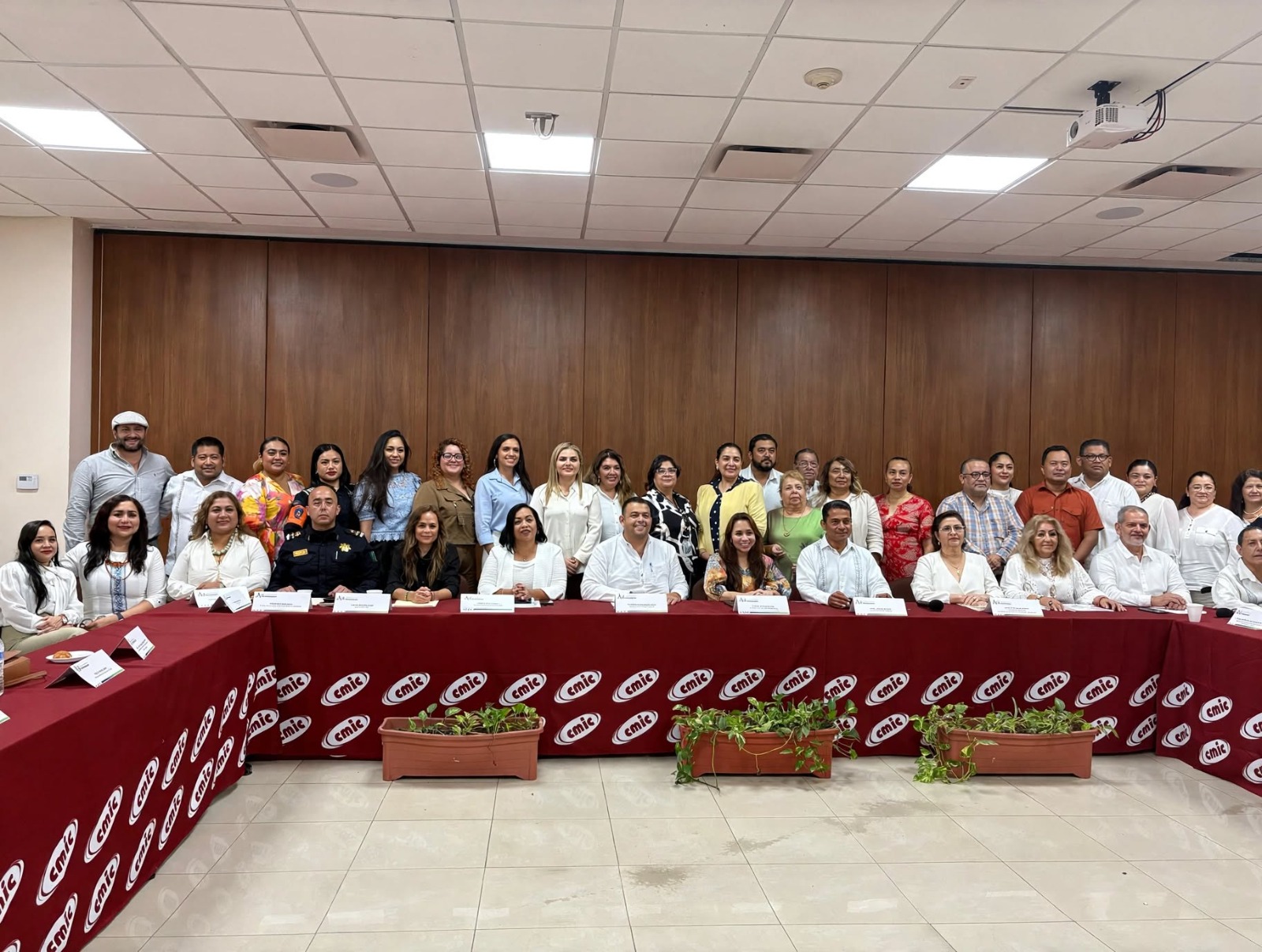 Instalan Mesa de Seguridad y Justicia para proteger a mujeres, niñas, niños y adolescentes en Tabasco