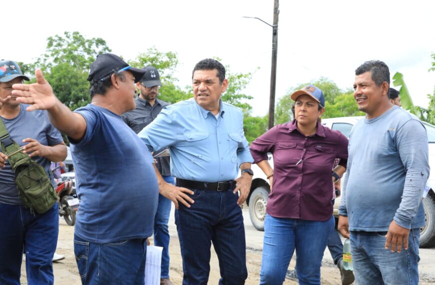 Rehabilitarán 10 kilómetros de camino hacia Oxiacaque para beneficiar a más de 11 comunidades chontales…