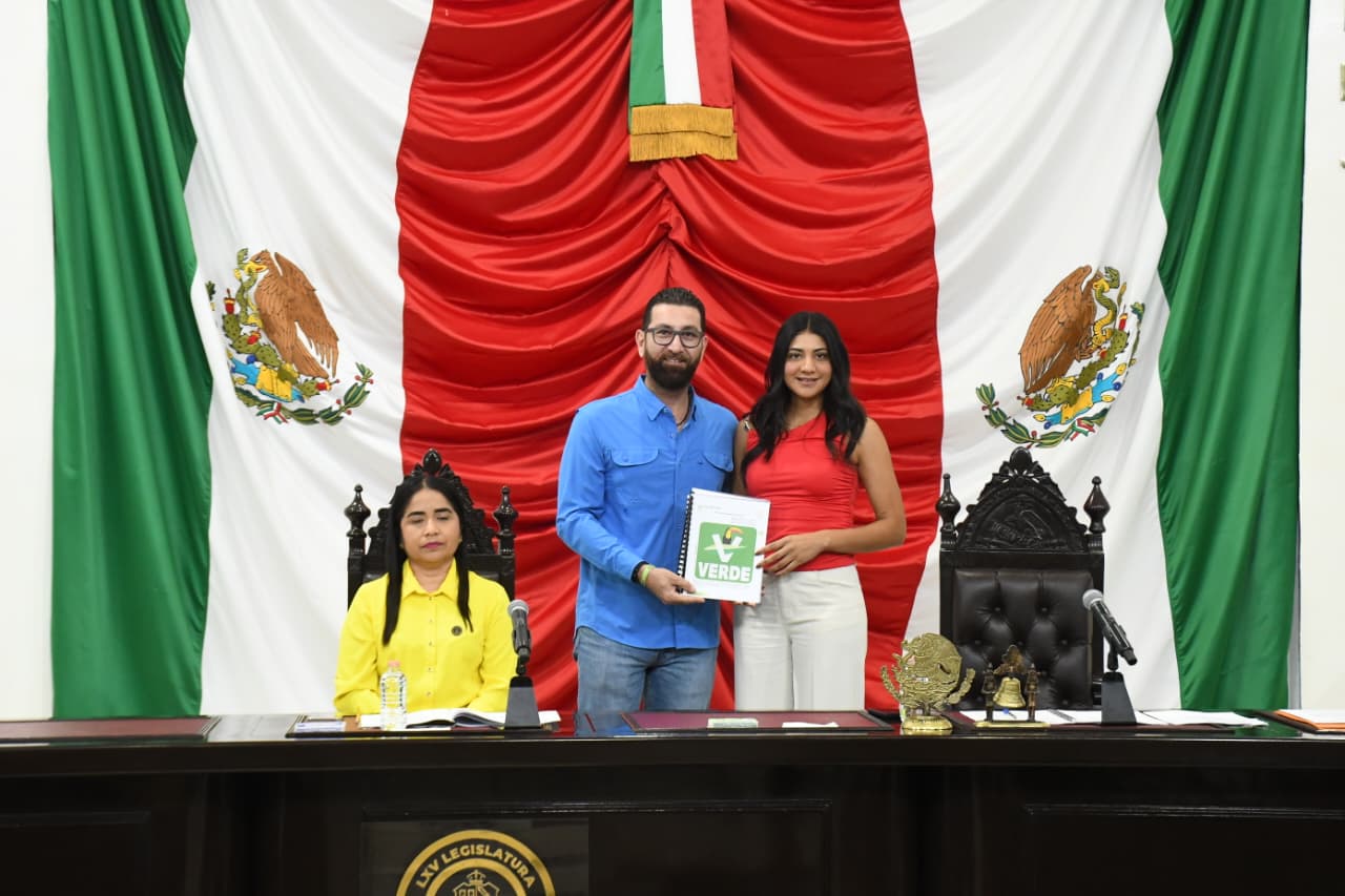 Propone Moheno Piñera reducir el uso de papel en el Congreso de Tabasco