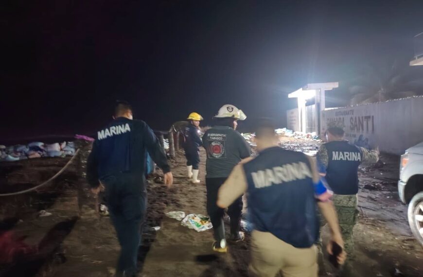 Oleaje y erosión costera ponen en riesgo a 144 personas en Paraíso y Cárdenas