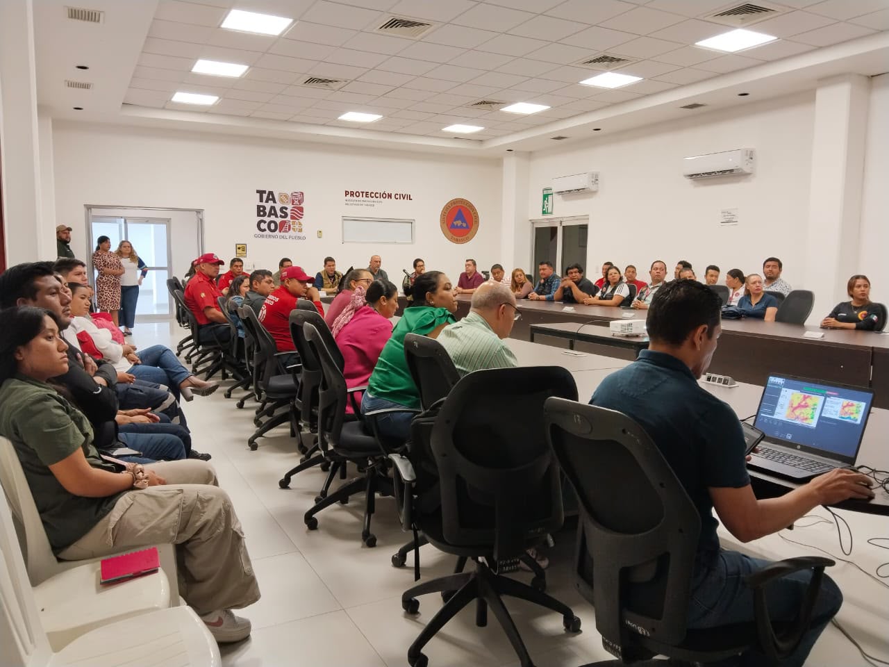 Alertan por lluvias de hasta 450 milímetros en Tabasco por el Frente Frío número 2
