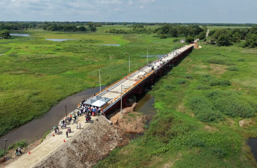 Puente La Hamaca, a punto de concluir: conectará cuatro secciones de Vernet en Macuspana…