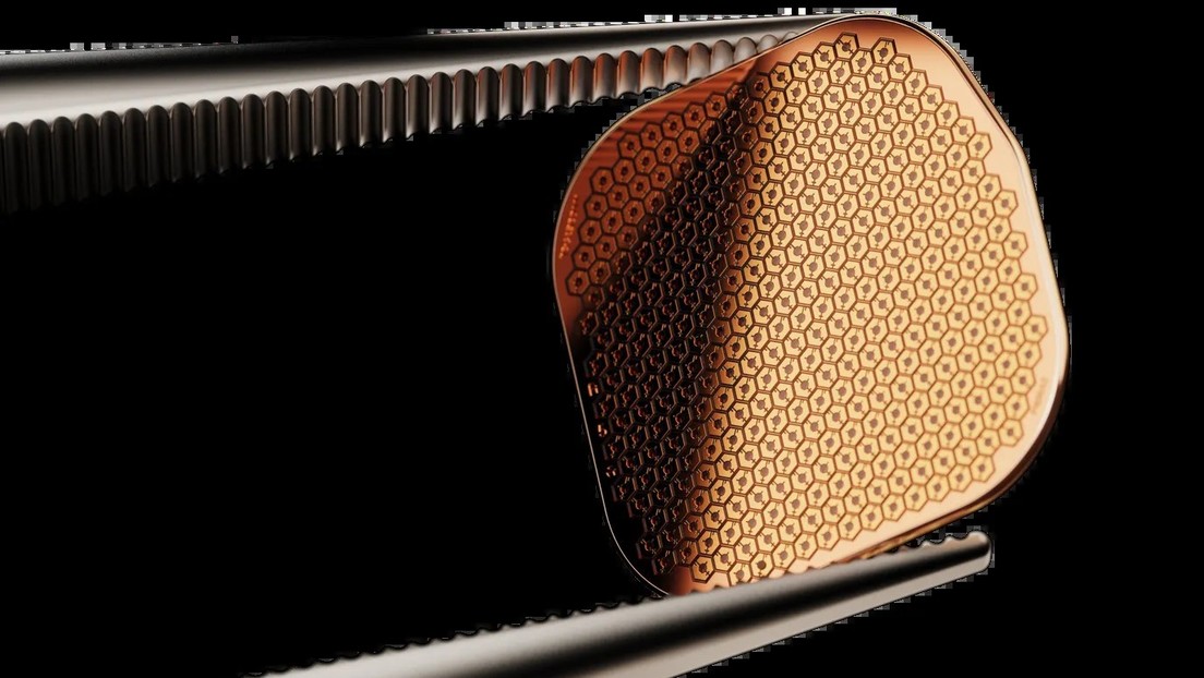 Implantan por primera vez chip que busca recuperar la visión en paciente con enfermedad de Stargardt