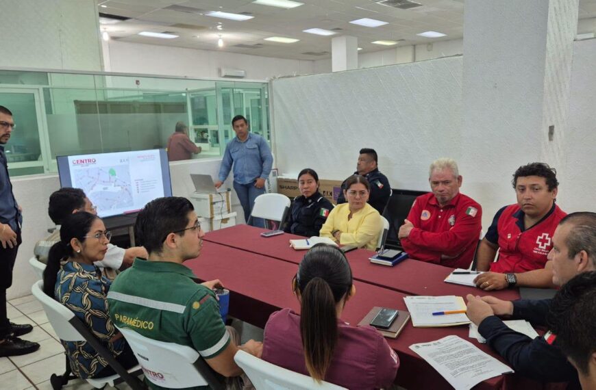 Refuerzan vigilancia contra el dengue en panteones de Tabasco por Día de Muertos