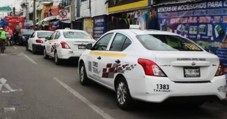 Deberán taxis de aplicación operar exclusivamente con la app MOVI