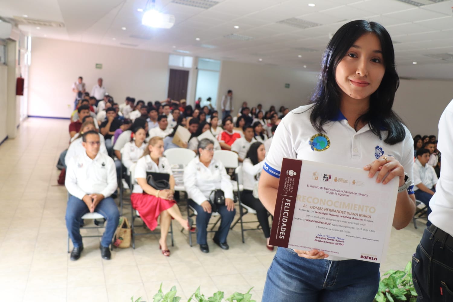 Jóvenes del Tecnológico de Los Ríos contribuyen a reducir el rezago educativo en Balancán
