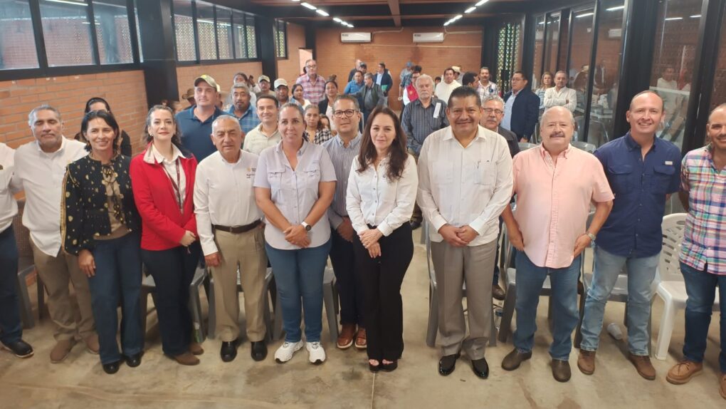 Impulsan en Teapa capacitación sobre nueva Ley General de Aguas y programas hidroagrícolas