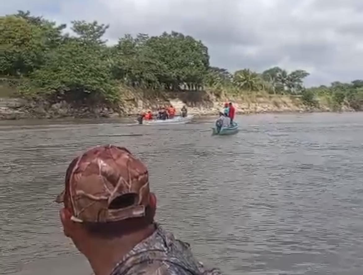 Hallan sin vida a hombre que salvó a su nieto de ahogarse en el río Usumacinta en Balancán