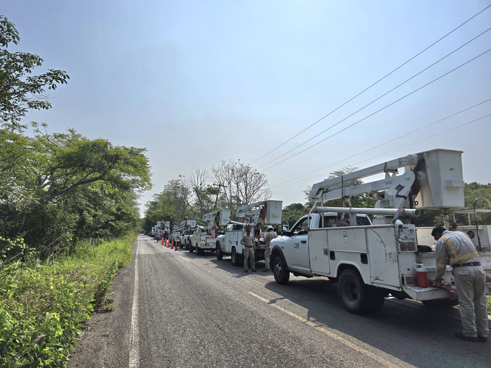 Gobierno de Tabasco y CFE aceleran atención a apagones; avanza restablecimiento de energía en municipios afectados