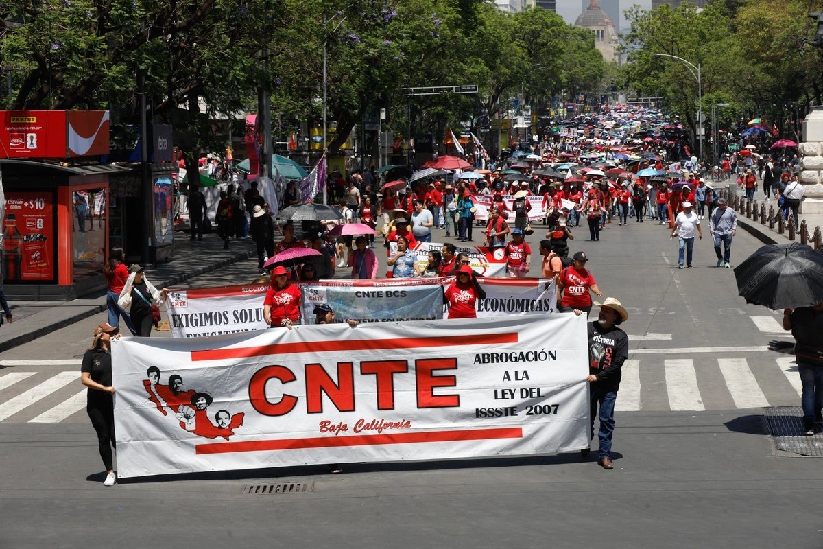 Sheinbaum garantiza diálogo con la CNTE y pide respetar libertades durante el Mundial 2026