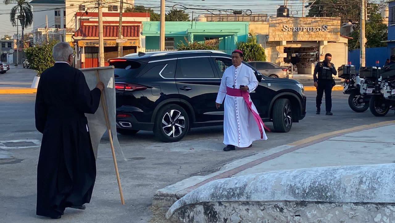 Reciben con fervor al nuevo obispo de Campeche, José Alberto González Juárez