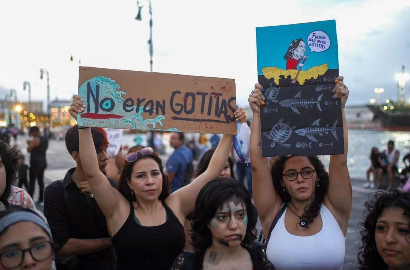 Exigen organizaciones a Pemex asumir responsabilidad por derrame en el Golfo de México