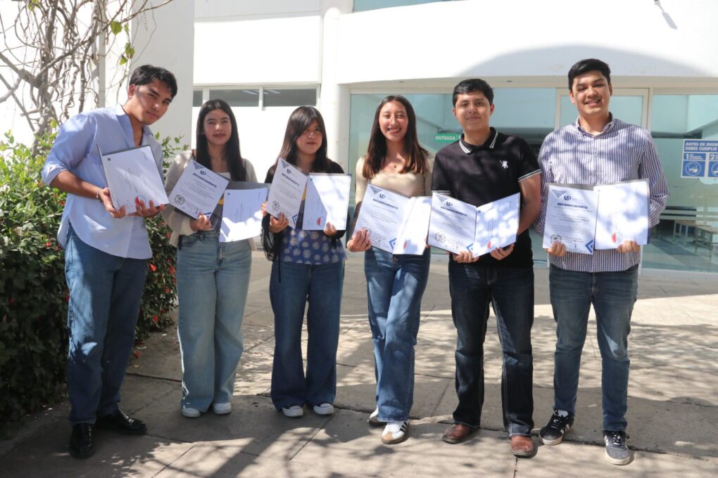 Estudiantes de la UPChiapas obtienen certificación internacional en diseño mecánico