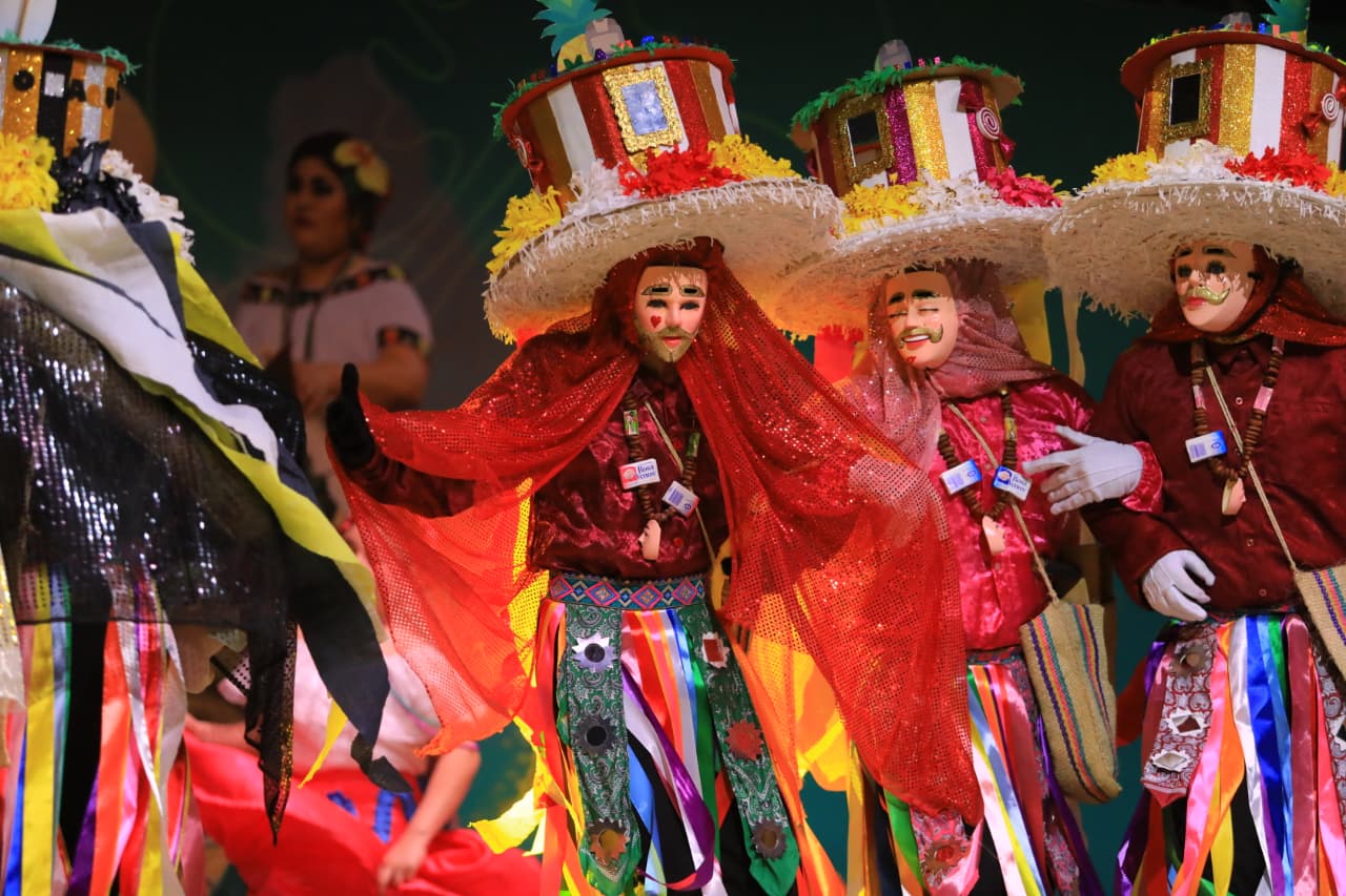 Tradición y alegría llenan el Foro La Cultural en la Feria Tabasco 2026