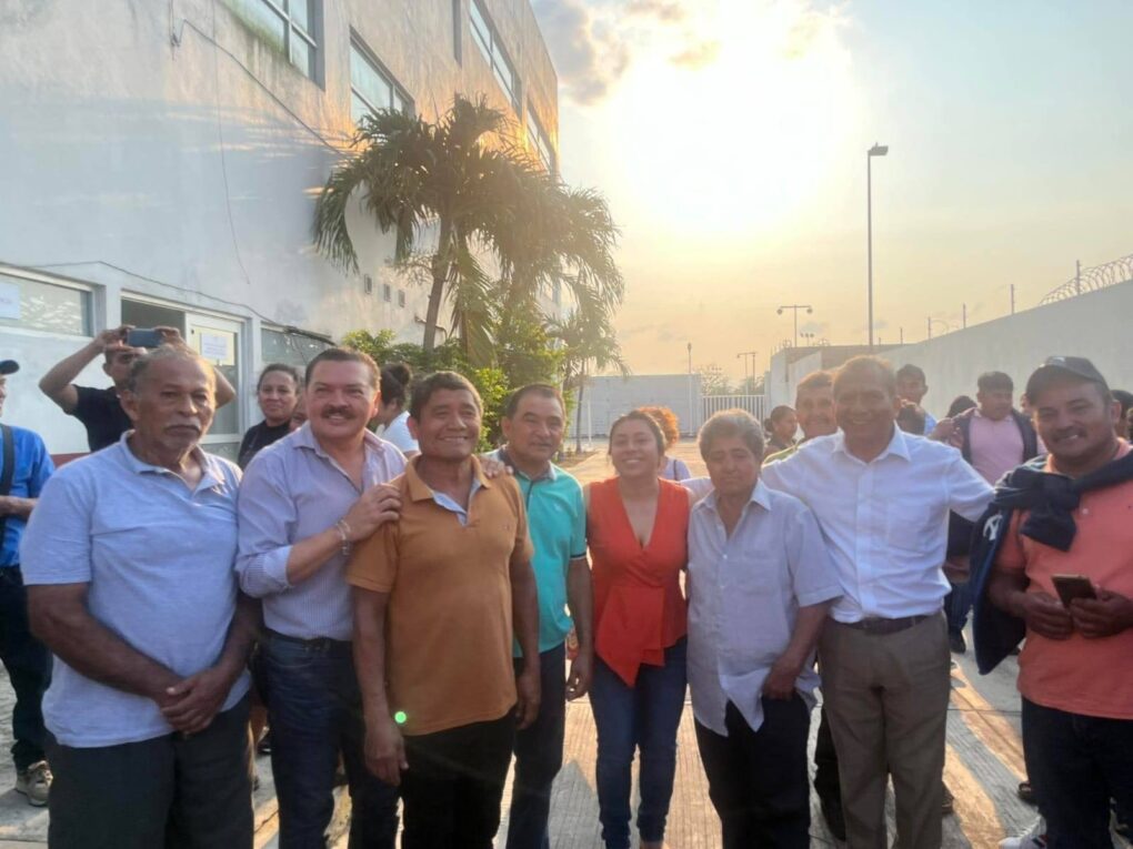 Liberan a cinco detenidos en Cucuyulapa tras manifestación de familiares en Cunduacán