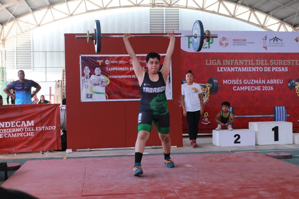 Nueva generación de halterofilia tabasqueña destaca en liga infantil celebrada en Campeche