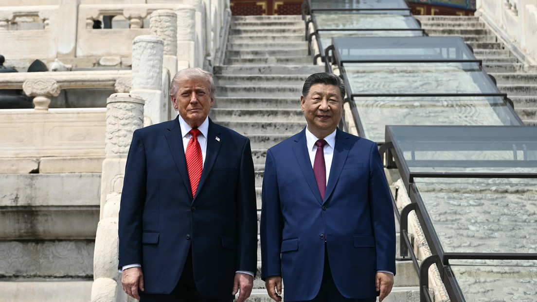 Trump admite que EE.UU. espía y roba información a China